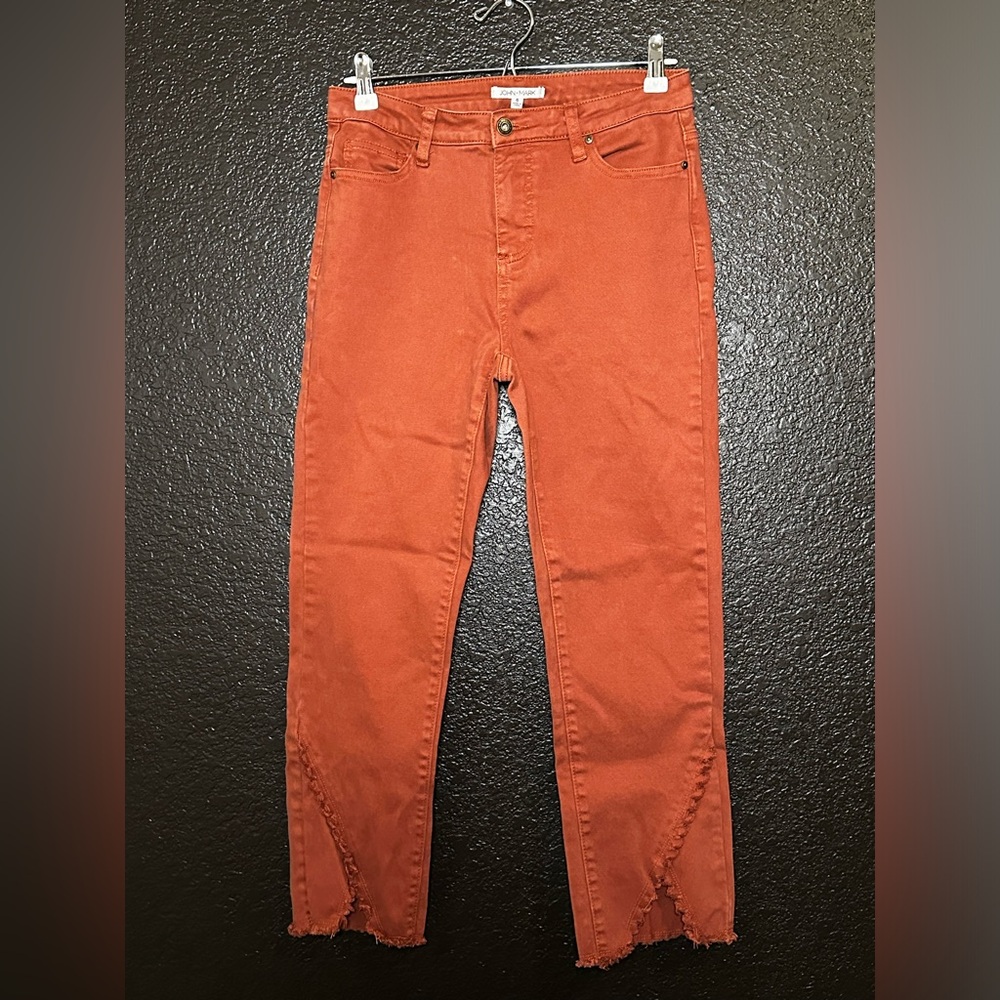 John Mark Women’s Crop Frayed Tulip Hem Rust Ankle Pants size 6
